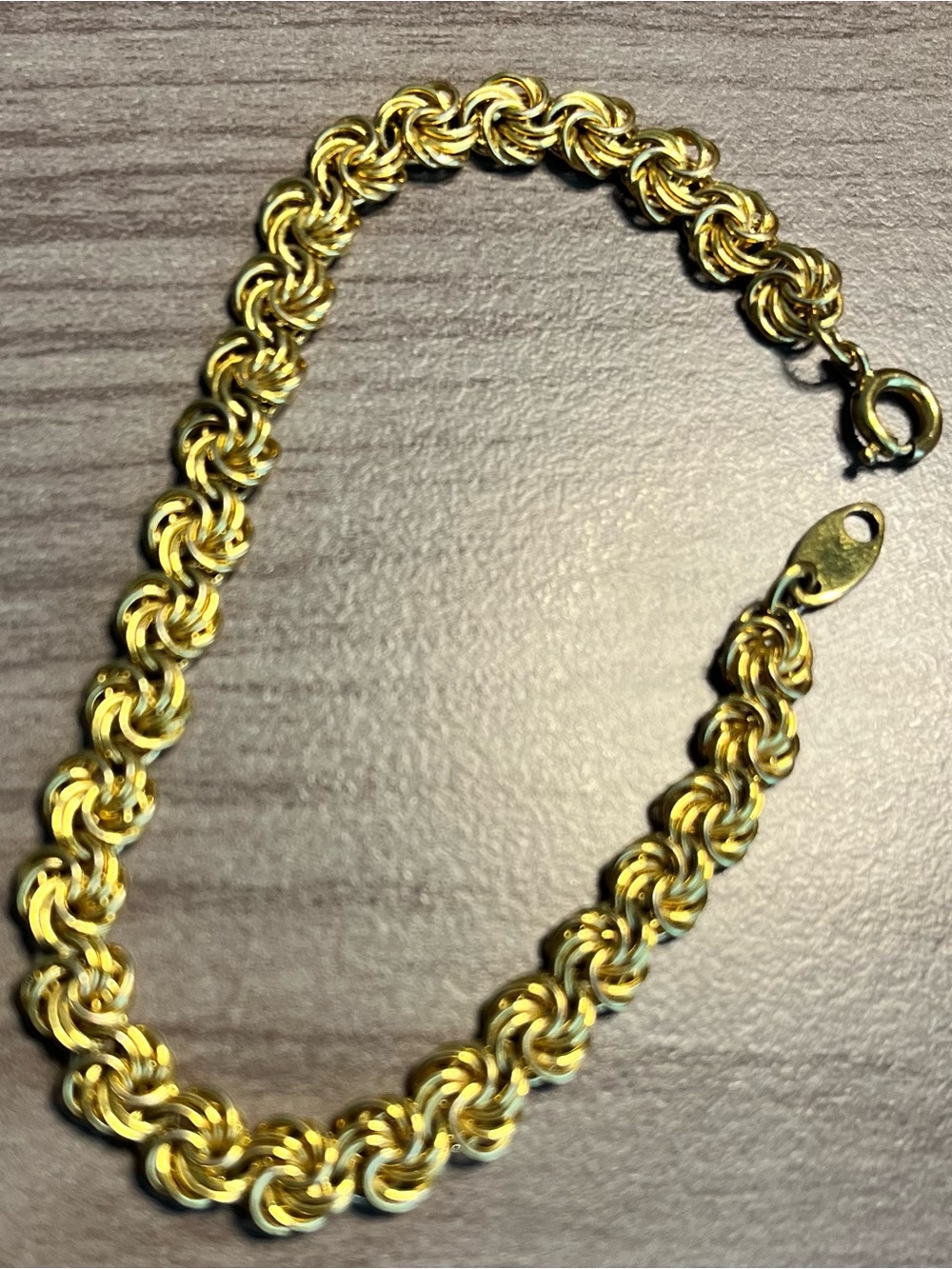 Elegant Gold Chain Bracelet - Women Jewelry